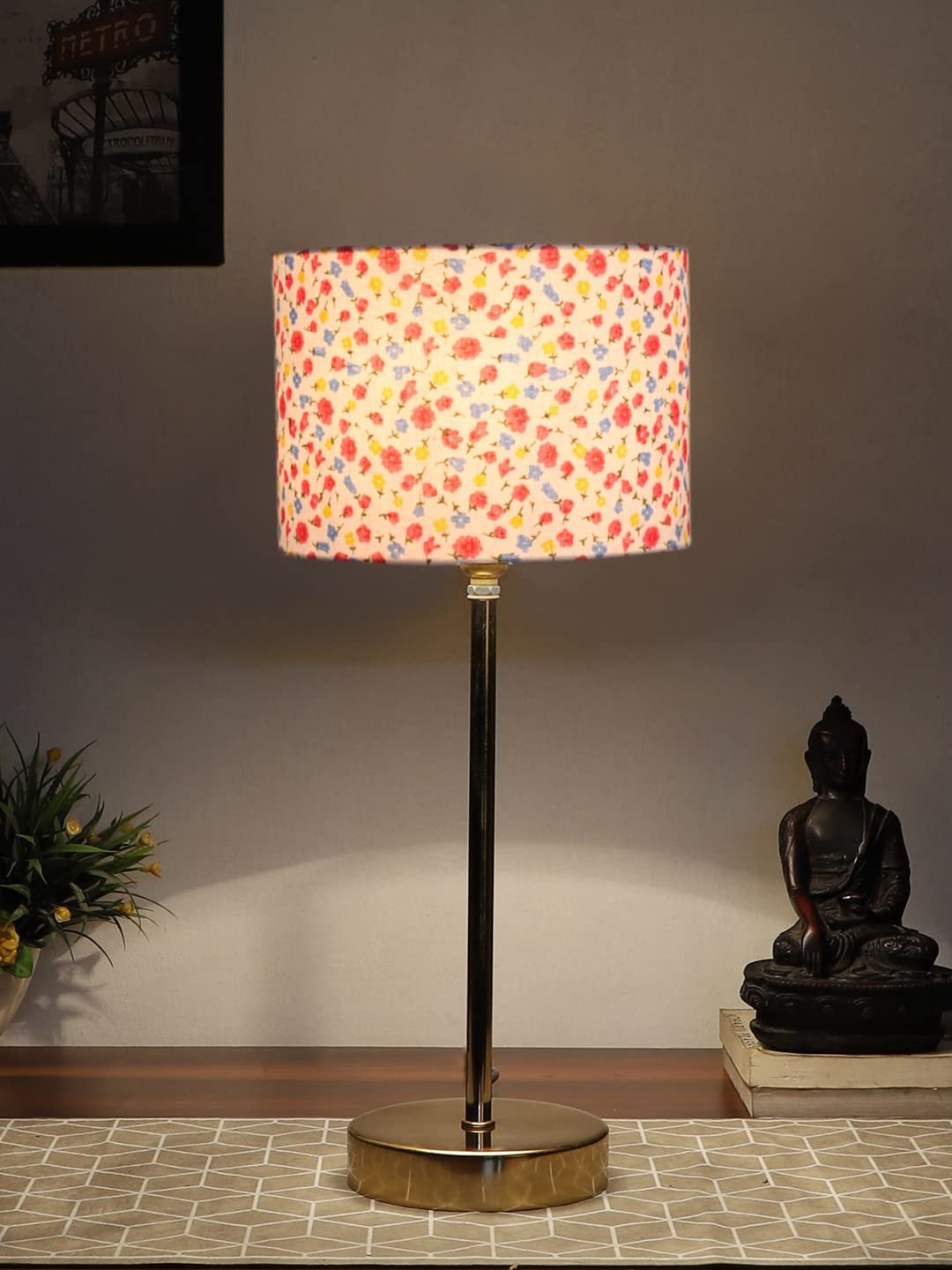 Multicolor Cotton with Metal Gold Table Lamp �