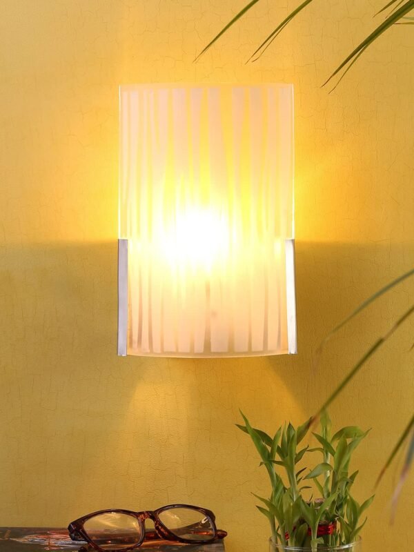 Single Glass Wall Mounted lamp (MW03)