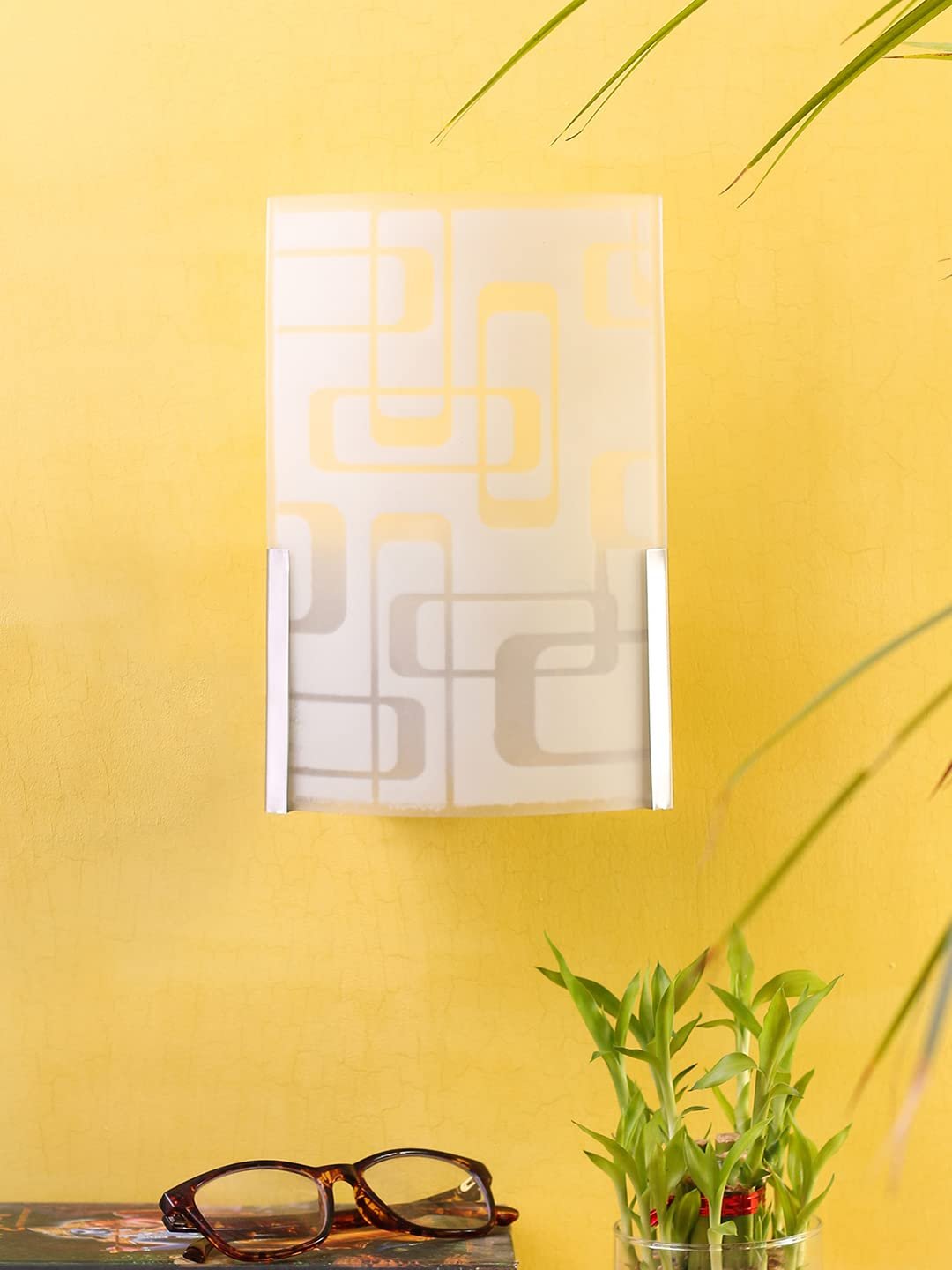 Single Glass Wall Mounted lamp (MW)