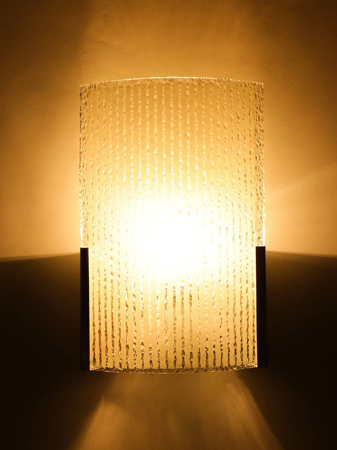 Single Glass Wall Mounted lamp (MW07)