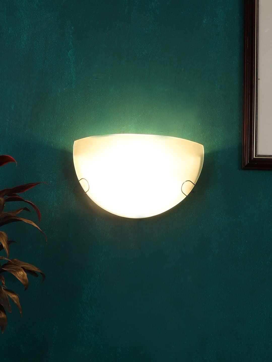 Milky Half Glass Uplighther Wallmounted Lamp (T11)