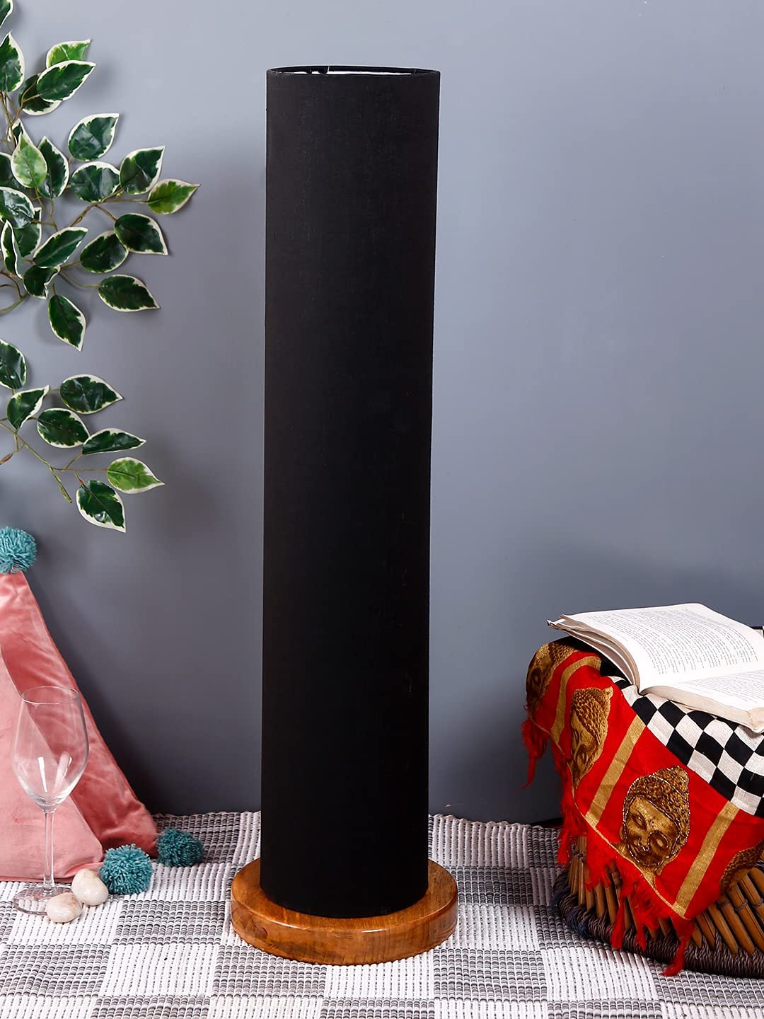 Black Round Cotton Shade Floor lamp with Wood Base .(Black,Cotton)