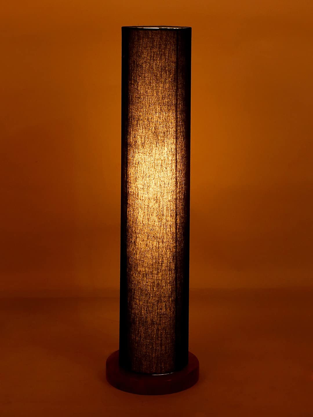 Black Round Cotton Shade Floor lamp with Wood Base .(Black,Cotton)