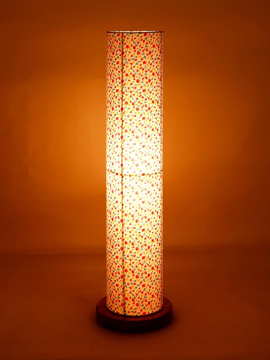 Multicolor Round Cotton Shade Floor lamp with Wood Base .(Multicolor, Cotton)