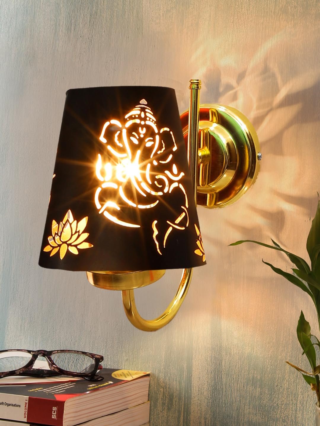 Multicolor Wall Lamp | Elegant Metal Material | Stylish Ambient Light for Home, Office, Living Room, Bedroom, Hallway | Modern Decorative Wall Sconce - Model DBS49