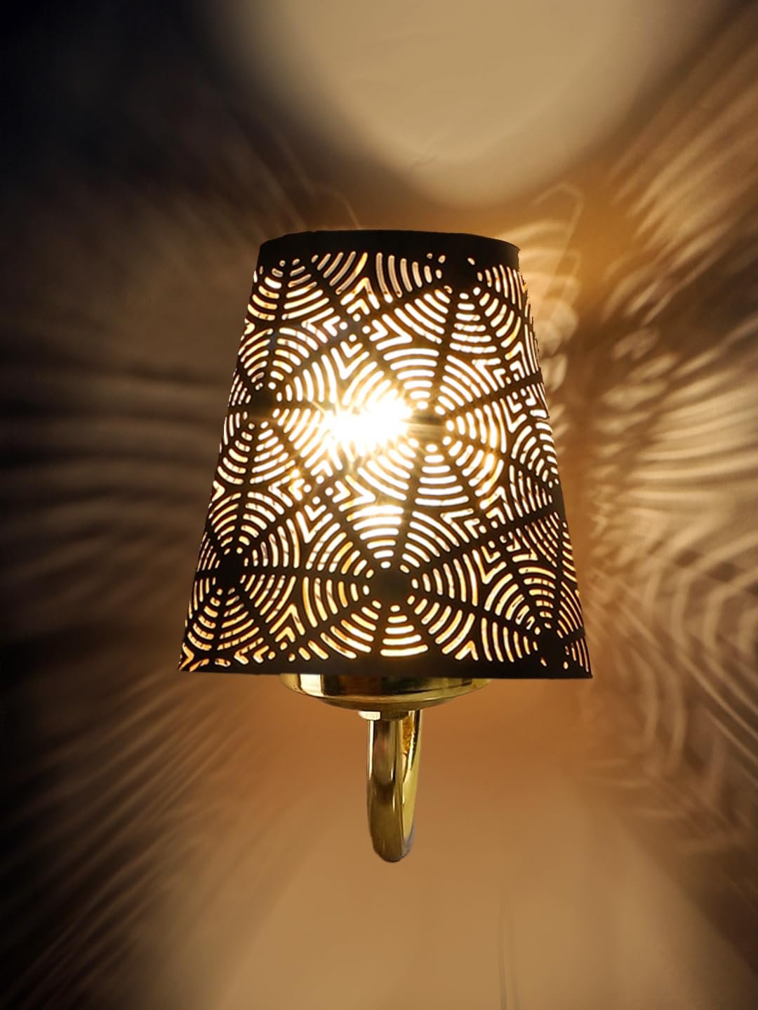 Multicolor Wall Lamp | Elegant Metal Material | Stylish Ambient Light for Home, Office, Living Room, Bedroom, Hallway | Modern Decorative Wall Sconce - Model DBS55