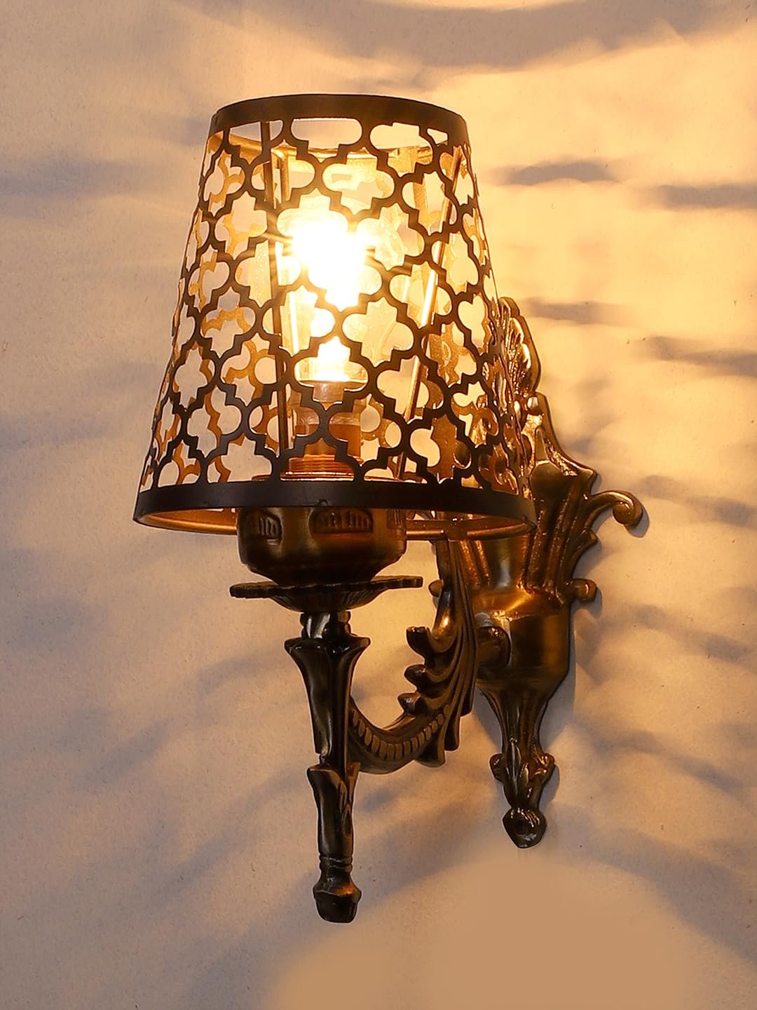 Multicolor Wall Lamp | Elegant Metal Material | Stylish Ambient Light for Home, Office, Living Room, Bedroom, Hallway | Modern Decorative Wall Sconce - Model DZW01