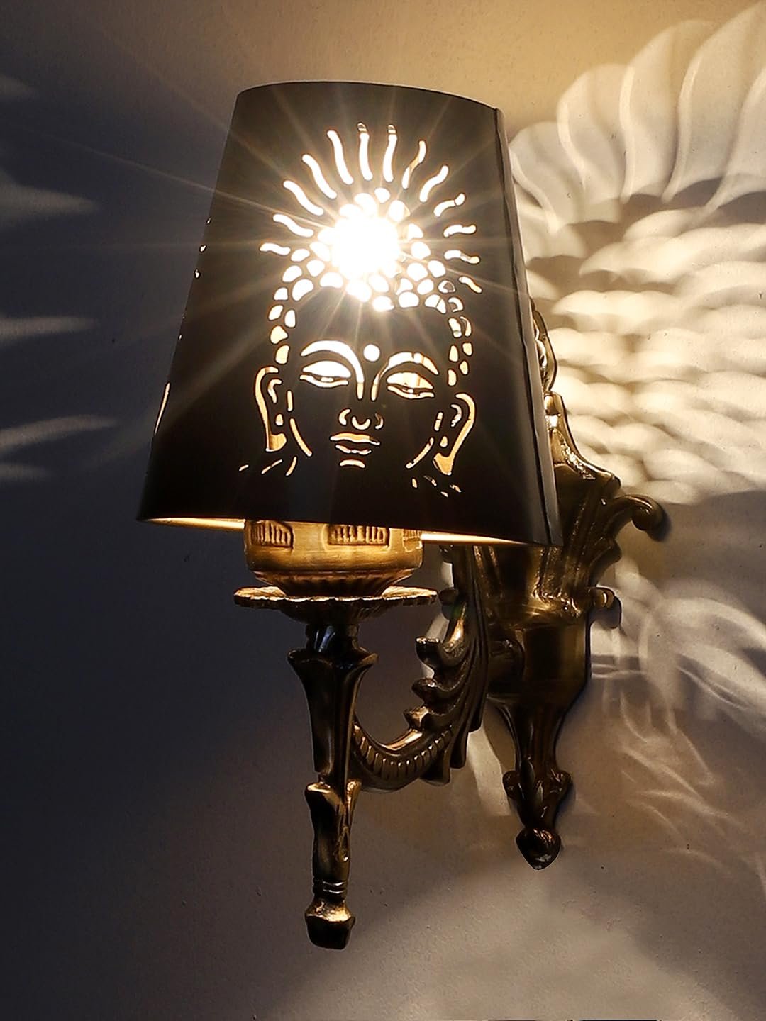 Multicolor Wall Lamp | Elegant Metal Material | Stylish Ambient Light for Home, Office, Living Room, Bedroom, Hallway | Modern Decorative Wall Sconce - Model DZW03