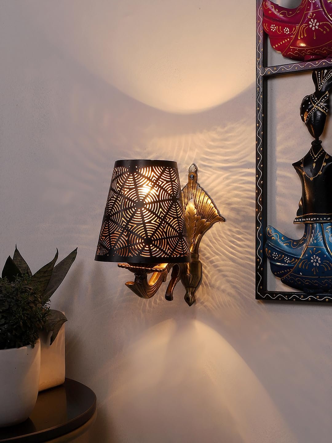 Multicolor Wall Lamp | Elegant Metal Material | Stylish Ambient Light for Home, Office, Living Room, Bedroom, Hallway | Modern Decorative Wall Sconce - Model DZW11