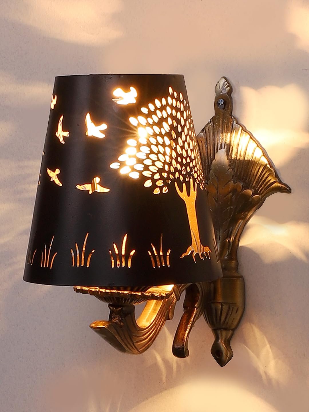 Multicolor Wall Lamp | Elegant Metal Material | Stylish Ambient Light for Home, Office, Living Room, Bedroom, Hallway | Modern Decorative Wall Sconce - Model DZW13