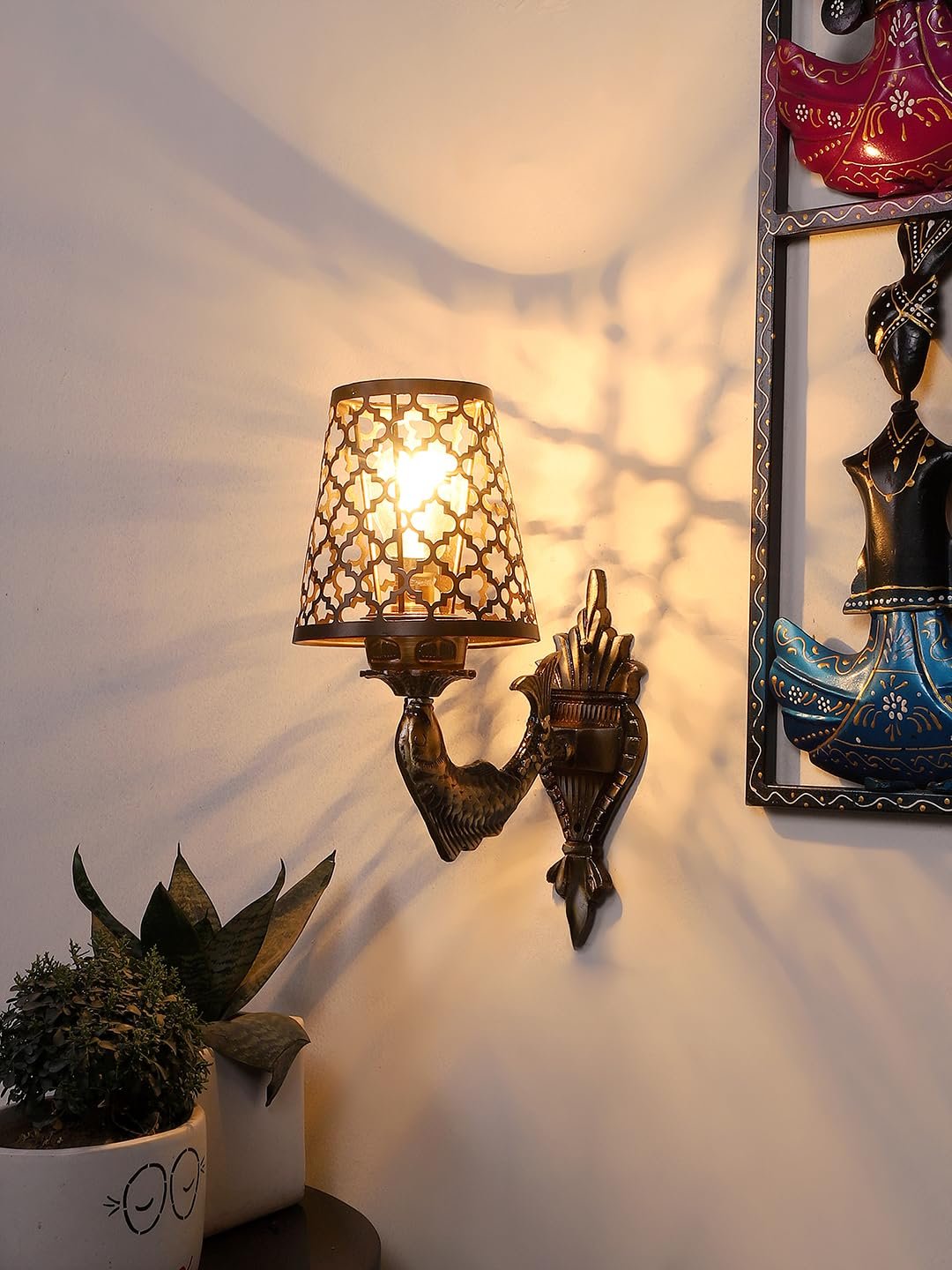 Multicolor Wall Lamp | Elegant Metal Material | Stylish Ambient Light for Home, Office, Living Room, Bedroom, Hallway | Modern Decorative Wall Sconce - Model DZW31