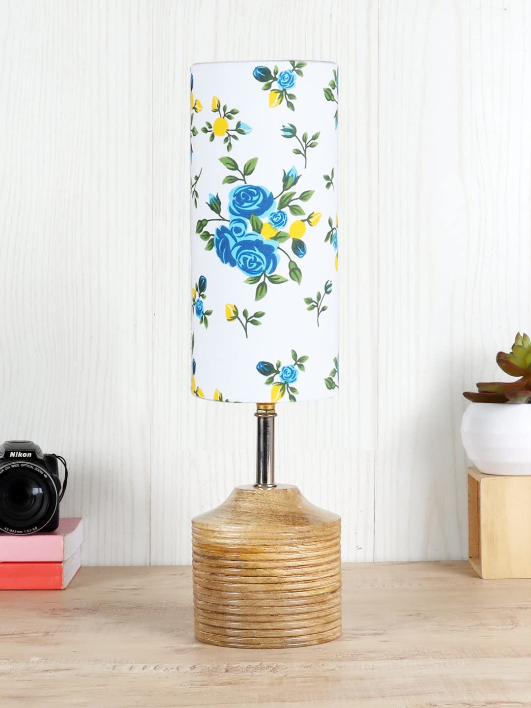 Wood Table lamp with Multicolor Cotton Shade (35)
