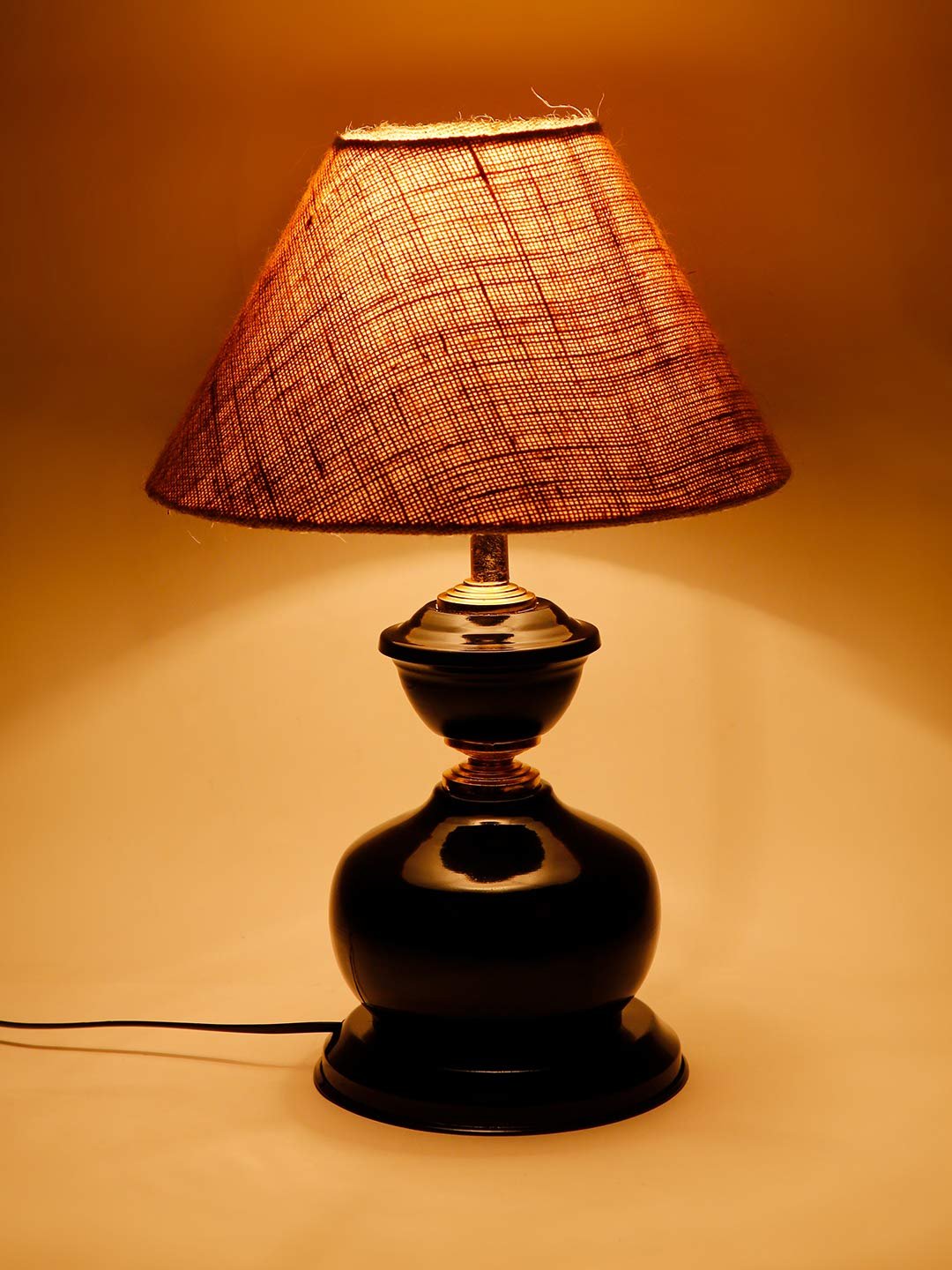 Maroon Jute Table lamp with Black Base
