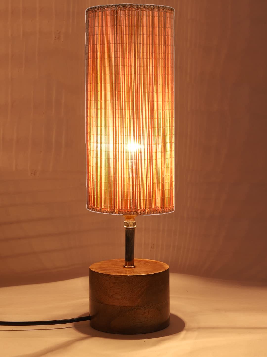 Bamboo Shade with with Wood lamp Base .(KK13)