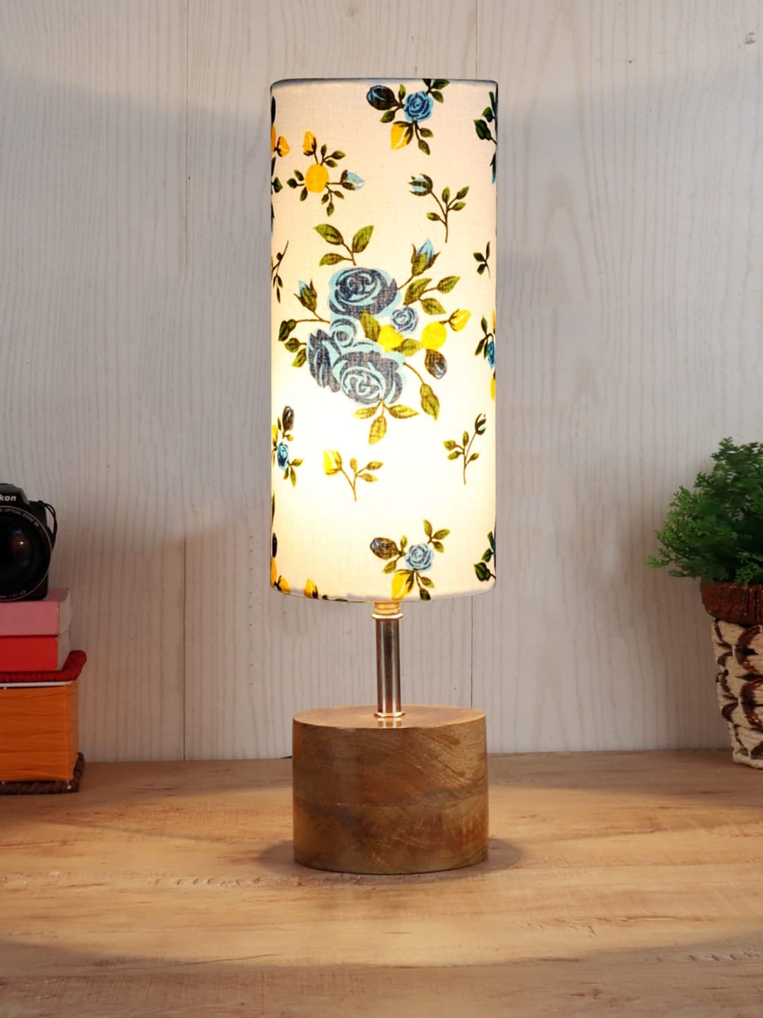 Multicolor Cotton Shade with Wood lamp Base(45)