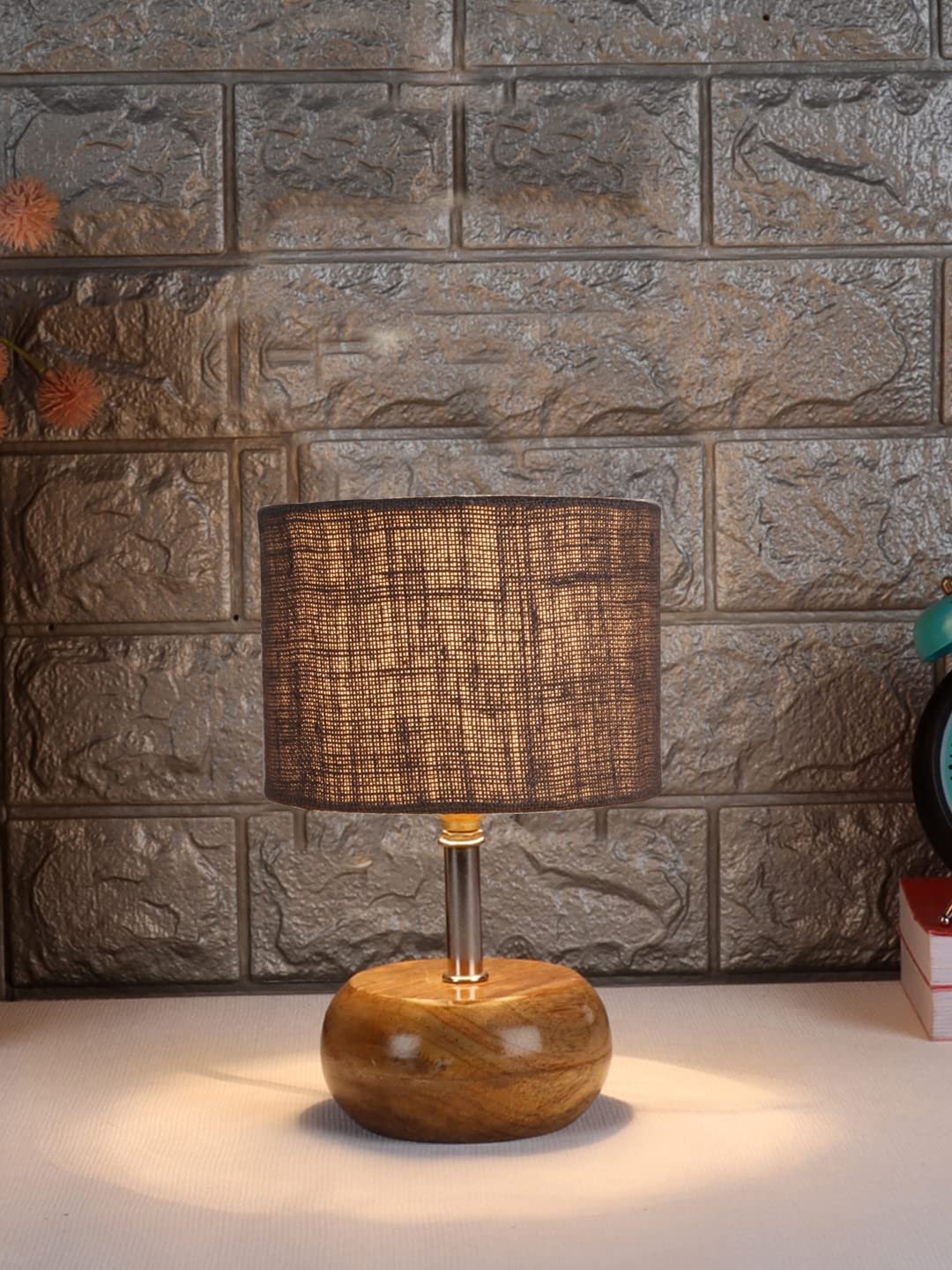 Grey Jute Shade with with Wood lamp Base .(JH87)