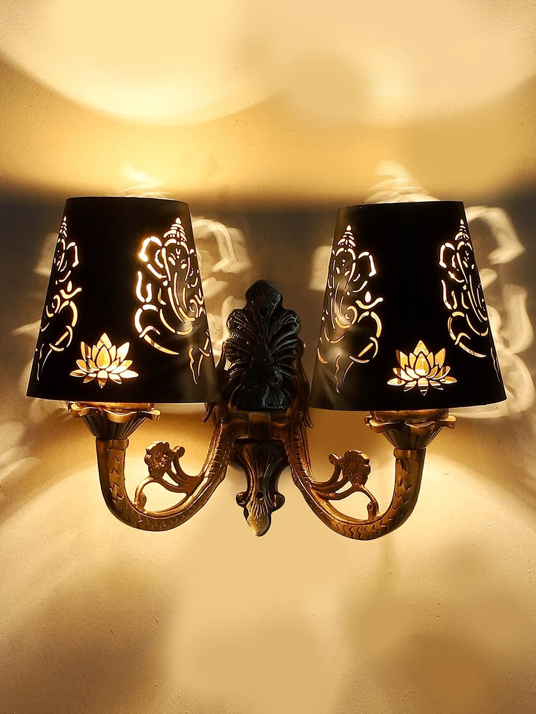 New Era 06 Light Chandelier with Etching Shades (ENG03)