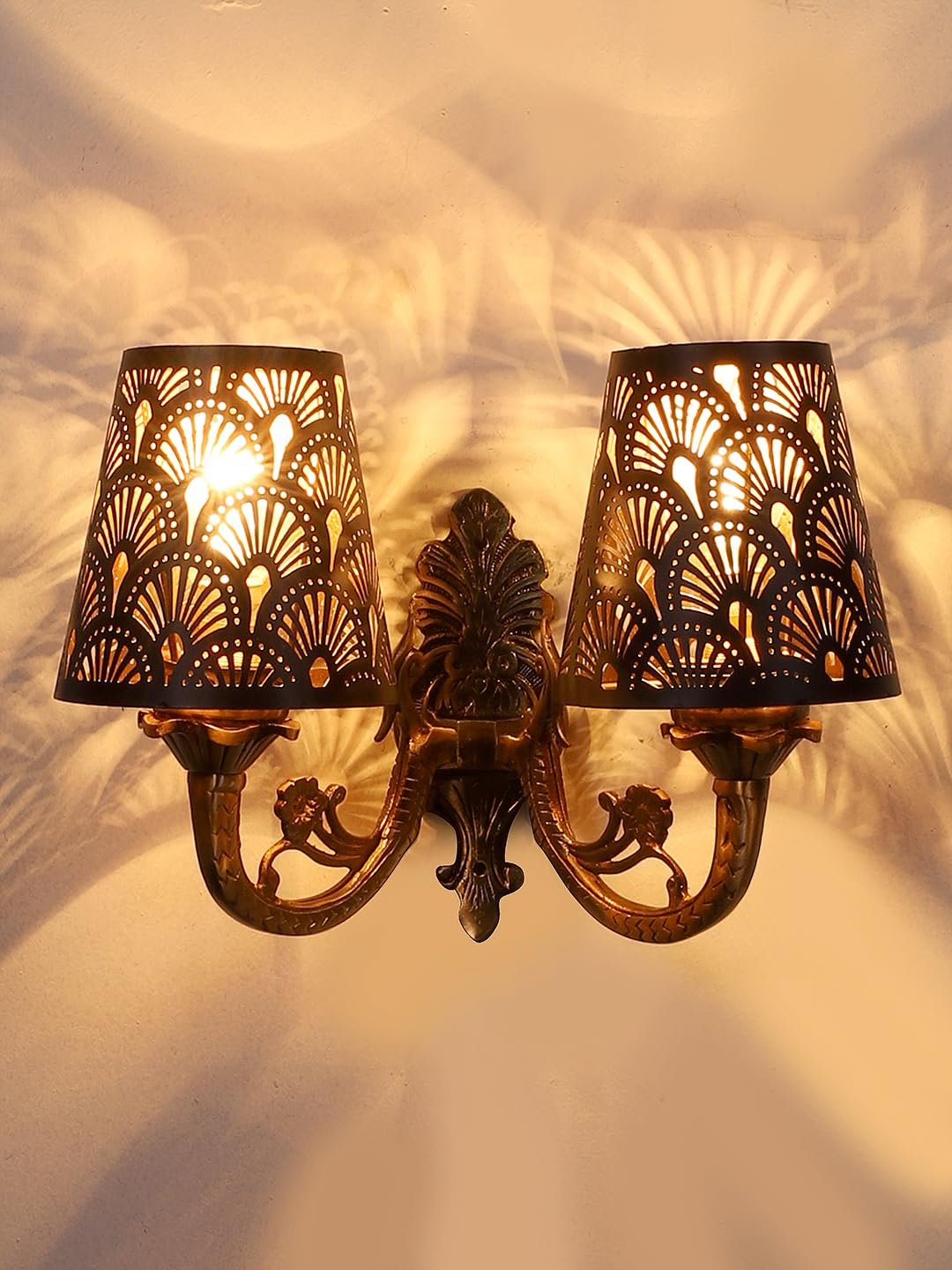 New Era 06 Light Chandelier with Etching Shades (ENG04)