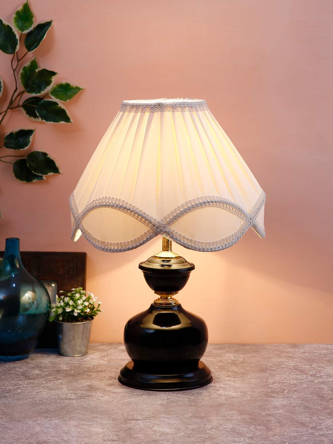 Off-White Vinatge Shade Iron lamp (12x16.5) Inches -16