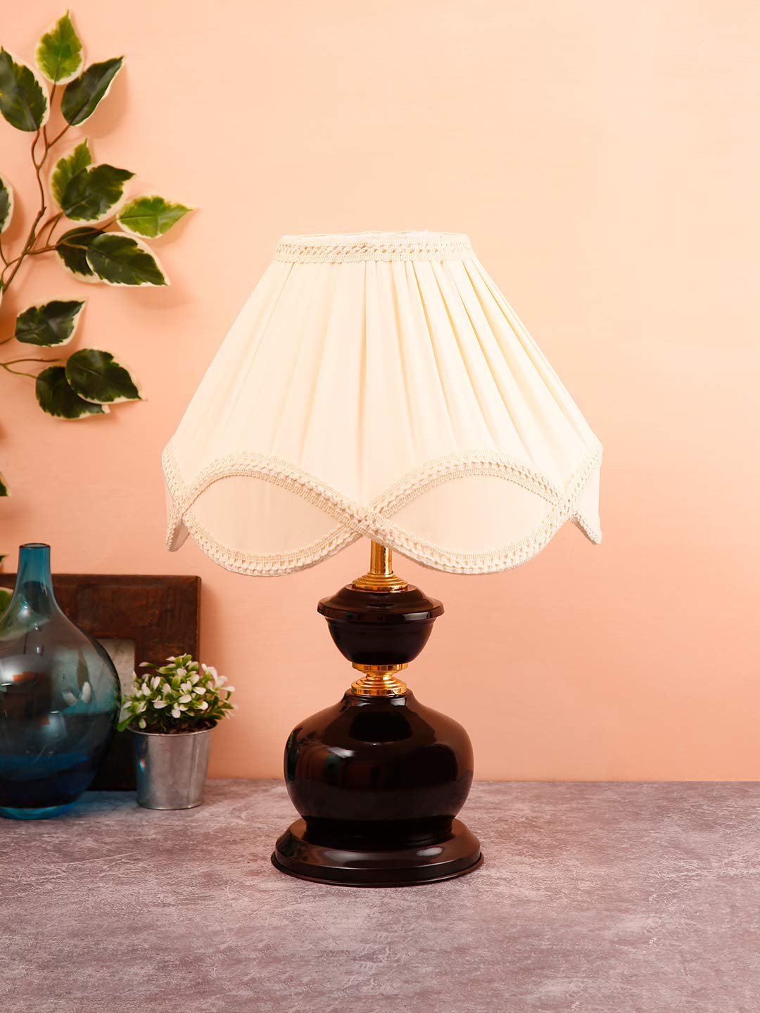 Off-White Vinatge Shade Iron lamp (12x16.5) Inches -16