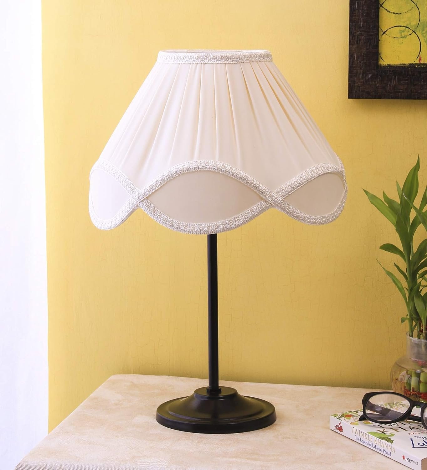 Vinatge Off-White Cotton Iron Table lamp (12x17) Inches -35