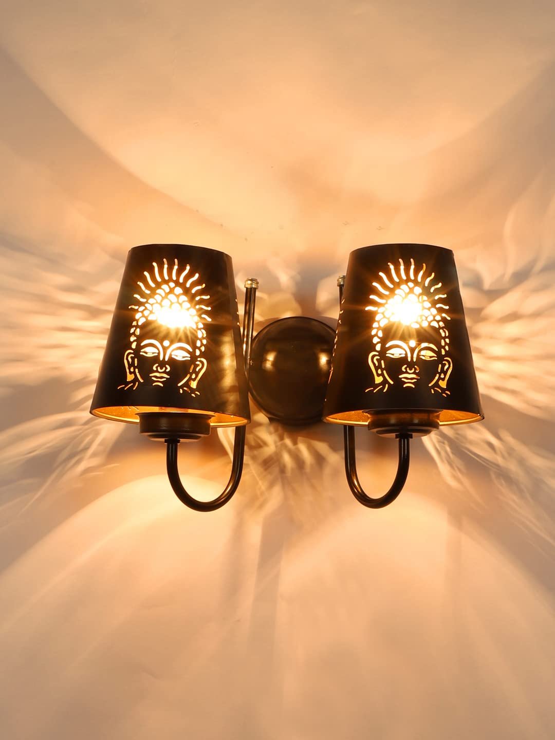 Multicolor Wall Lamp | Elegant Metal Material | Stylish Ambient Light for Home, Office, Living Room, Bedroom, Hallway | Modern Decorative Wall Sconce - Model IT18