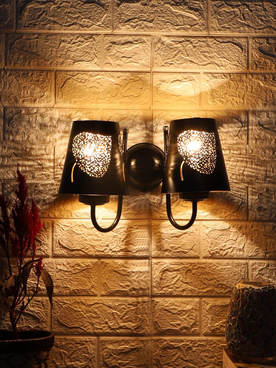 Multicolor Wall Lamp | Elegant Metal Material | Stylish Ambient Light for Home, Office, Living Room, Bedroom, Hallway | Modern Decorative Wall Sconce - Model IT19