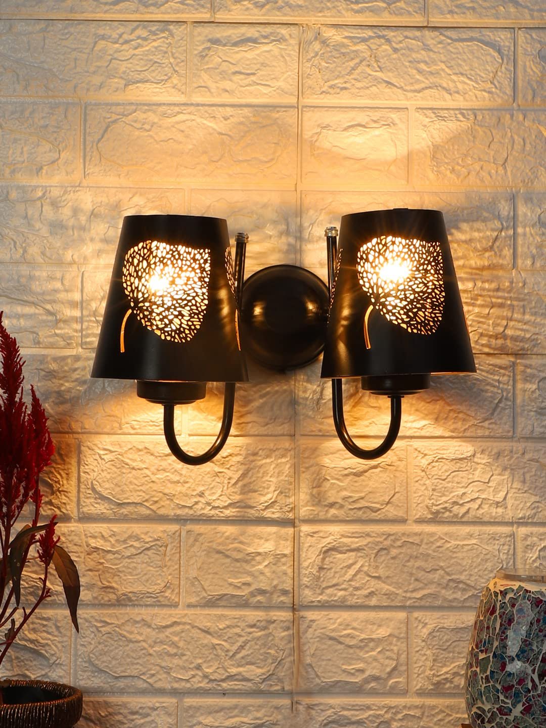 Multicolor Wall Lamp | Elegant Metal Material | Stylish Ambient Light for Home, Office, Living Room, Bedroom, Hallway | Modern Decorative Wall Sconce - Model IT19