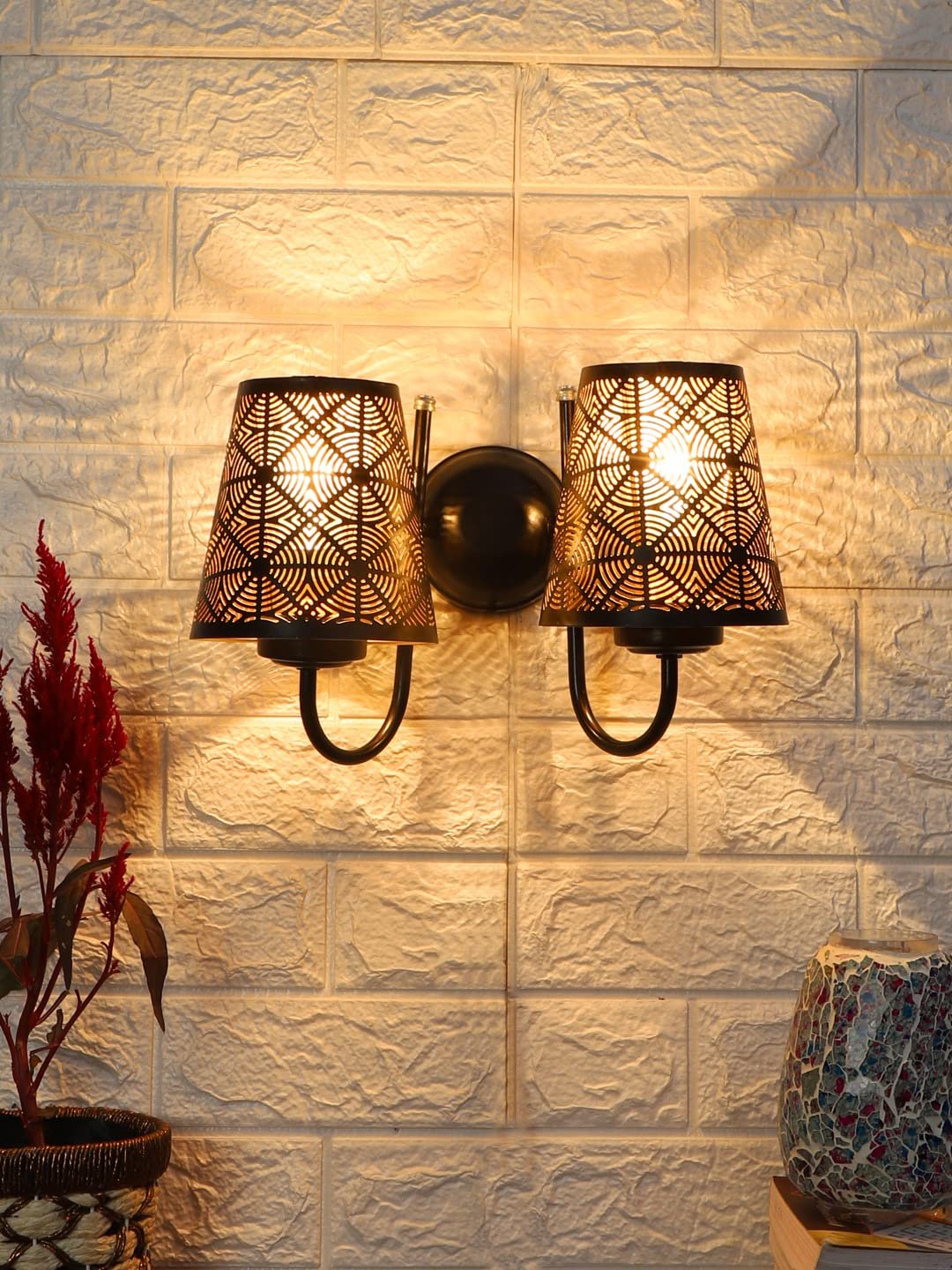 Multicolor Wall Lamp | Elegant Metal Material | Stylish Ambient Light for Home, Office, Living Room, Bedroom, Hallway | Modern Decorative Wall Sconce - Model IT23