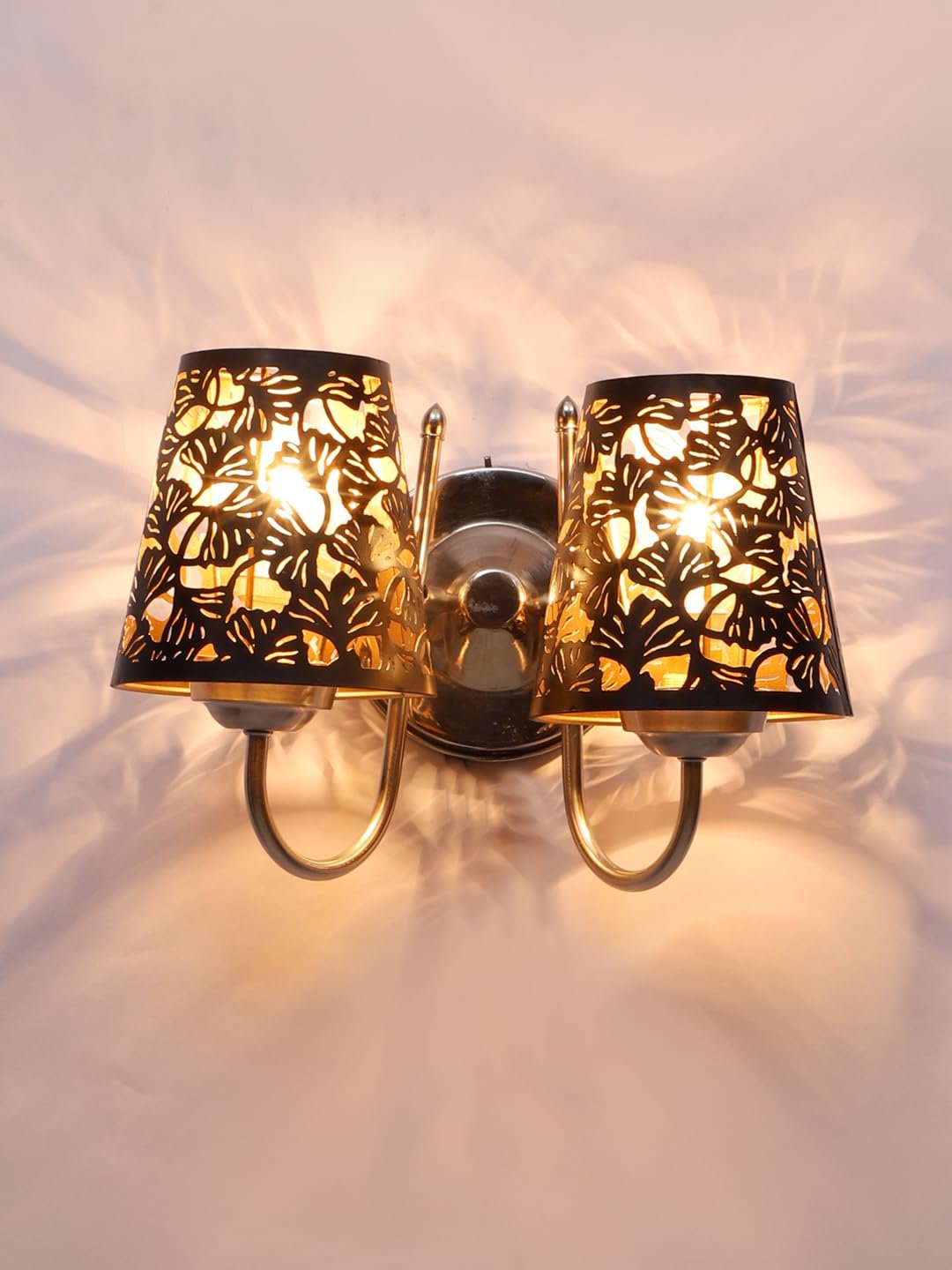 Multicolor Wall Lamp | Elegant Metal Material | Stylish Ambient Light for Home, Office, Living Room, Bedroom, Hallway | Modern Decorative Wall Sconce - Model IT38