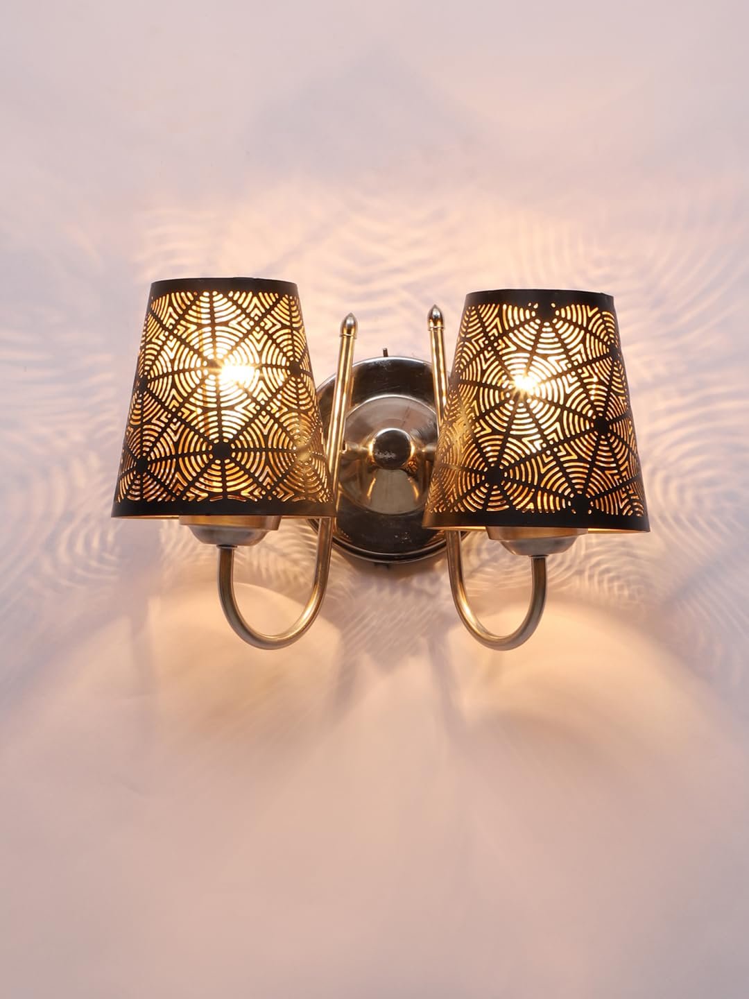 Multicolor Wall Lamp | Elegant Metal Material | Stylish Ambient Light for Home, Office, Living Room, Bedroom, Hallway | Modern Decorative Wall Sconce - Model IT39