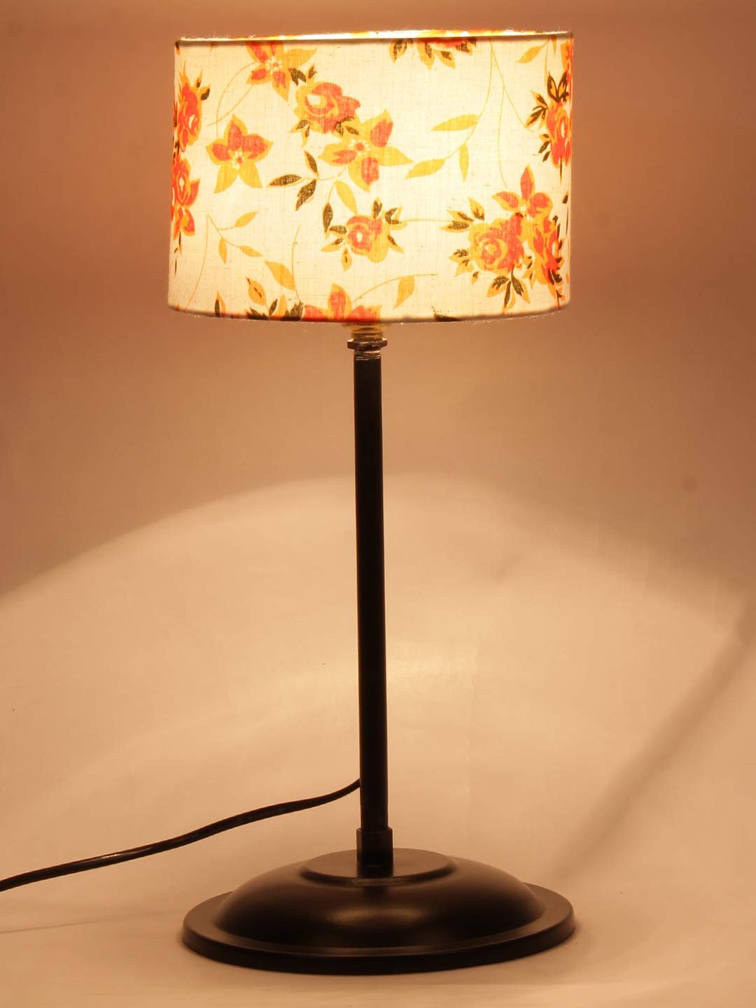 Multicolor Cotton Shade lamp with Black Base