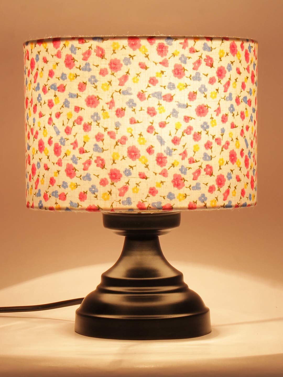 Multicolor Cotton Shade lamp with Black Base