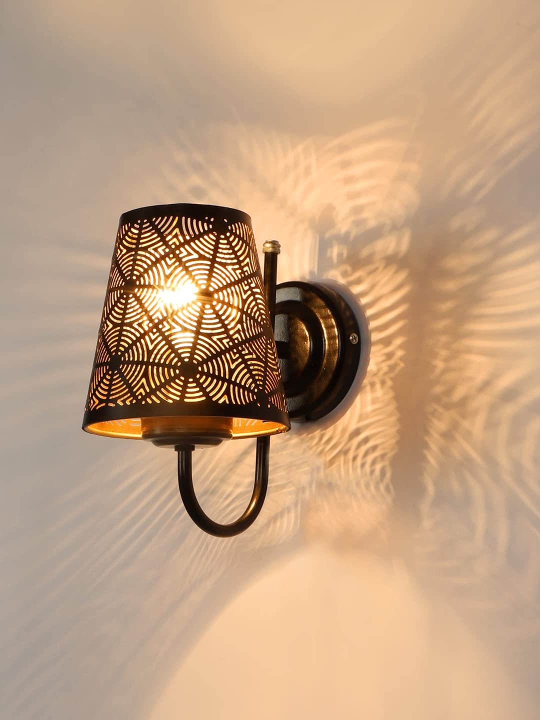 Etched Round Wall Mounted Lamp with Iron Base(JH15