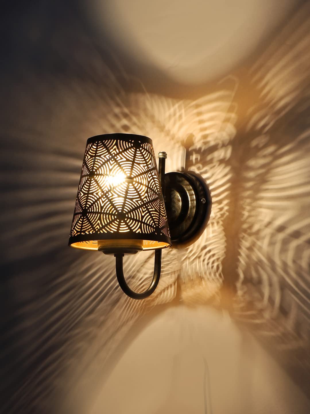 Etched Round Wall Mounted Lamp with Iron Base(JH15