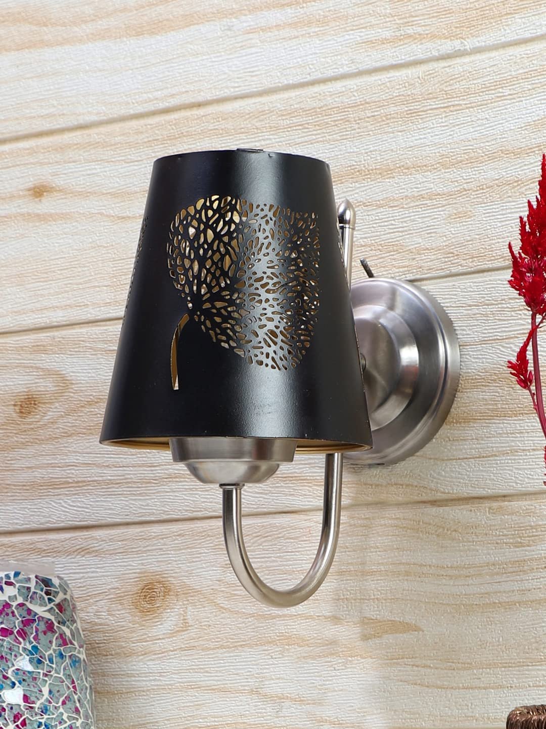 Etched Leaf Wall Mounted Lamp with Steel Base(JH27)