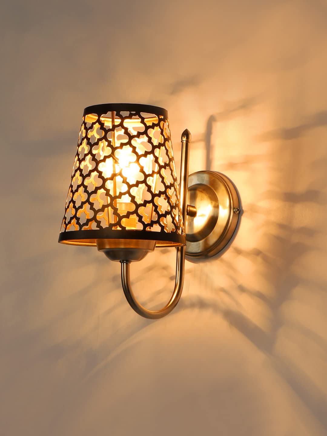 Etched Diamond Wall Mounted Lamp with Steel Base(JH29)