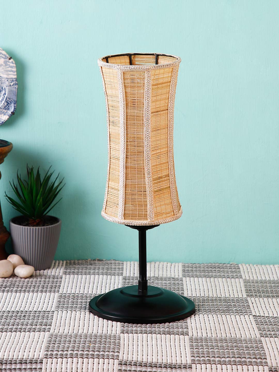 Damru Bamboo Shade Table Lamp with Black Base (Size : 6.75x6.75x16 Inches)