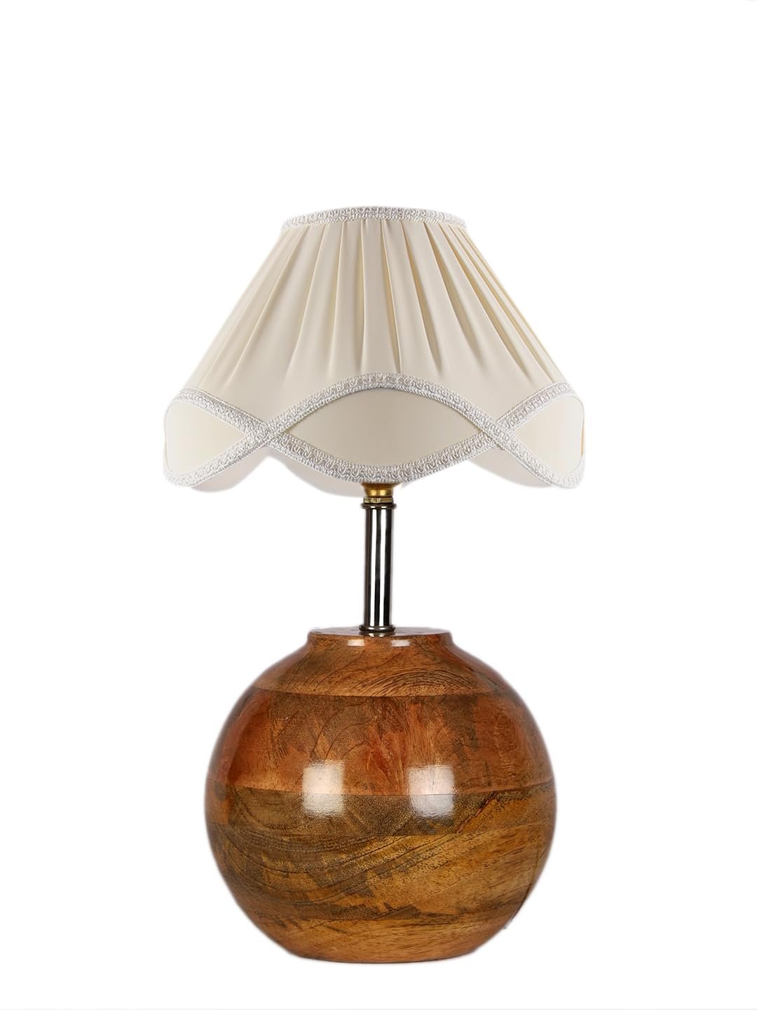Vintage Cotton Off-White with Natural Wood Table Lamp