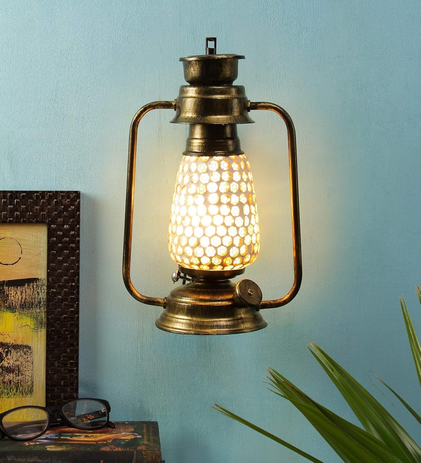 Golden Mosaic Glass Lantern Wall Mounted Lamp (Multicolor)