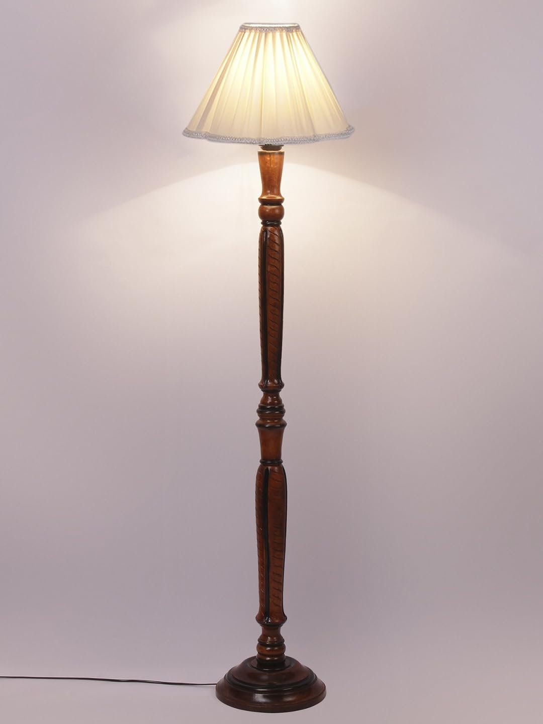 Vintage Cotton Shade Wood Floor Lamp -2