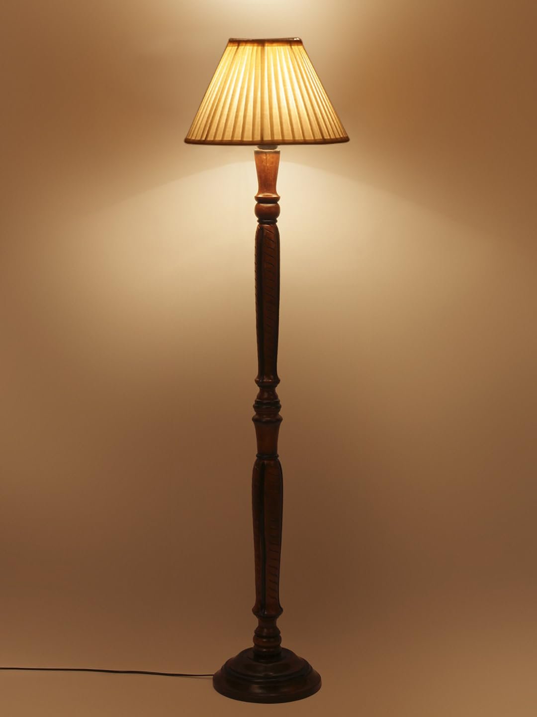 Straight Pleated Off-White Cotton Wooden Floor Lamp -31