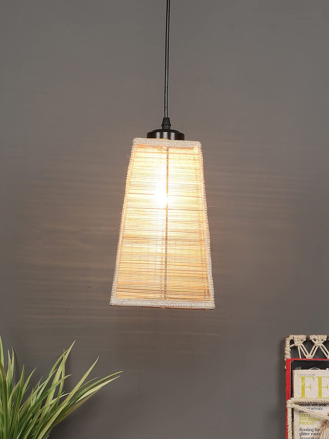 Natural Pyramid Bamboo Hanging Lamp (SH50)
