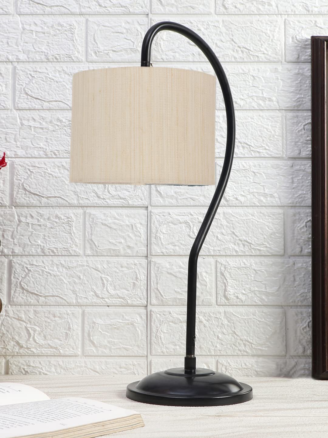 Cotton Curvy Table Lamp with Iron Base (Size : 11x7x19.75Inches, Colour : Off-White) - (SP01)