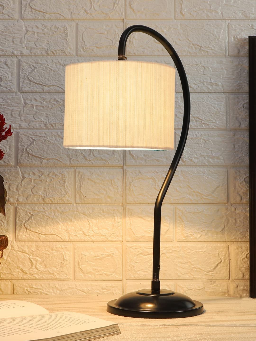 Cotton Curvy Table Lamp with Iron Base (Size : 11x7x19.75Inches, Colour : Off-White) - (SP01)