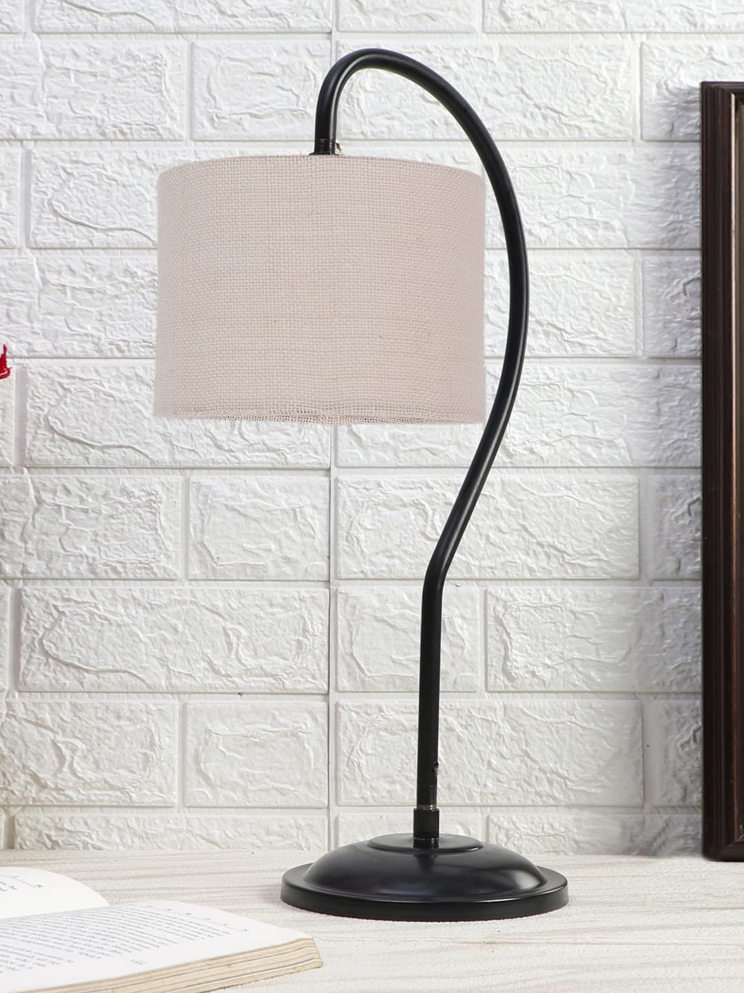 Jute Curvy Table Lamp with Iron Base for Home/Office/Gifting - (Size : 11x7x19.75Inches, Colour : White) (SP09)
