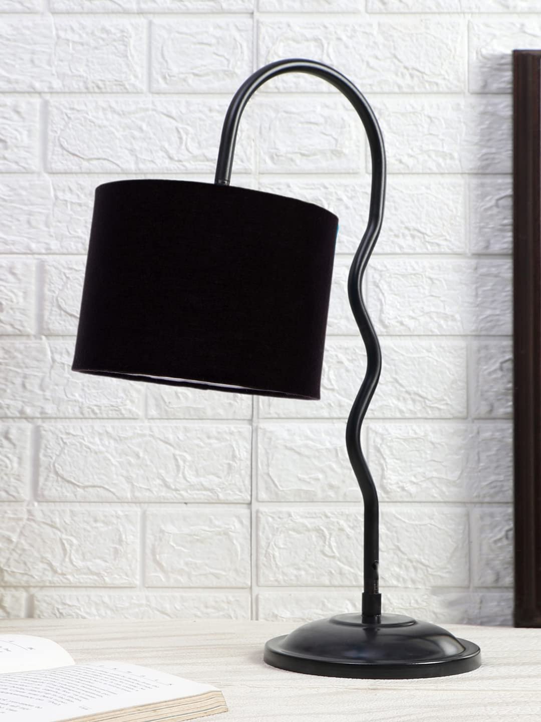 Cotton Zig Zag Curvy Table Lamp with Iron Base for Home/Office/Gifting - (Size : 13x7x18.9, Colour : Black) (SP24)