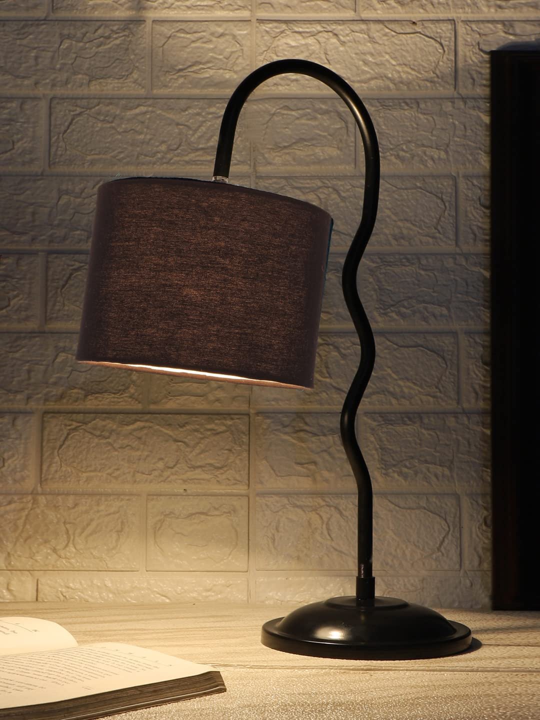 Cotton Zig Zag Curvy Table Lamp with Iron Base for Home/Office/Gifting - (Size : 13x7x18.9, Colour : Black) (SP24)