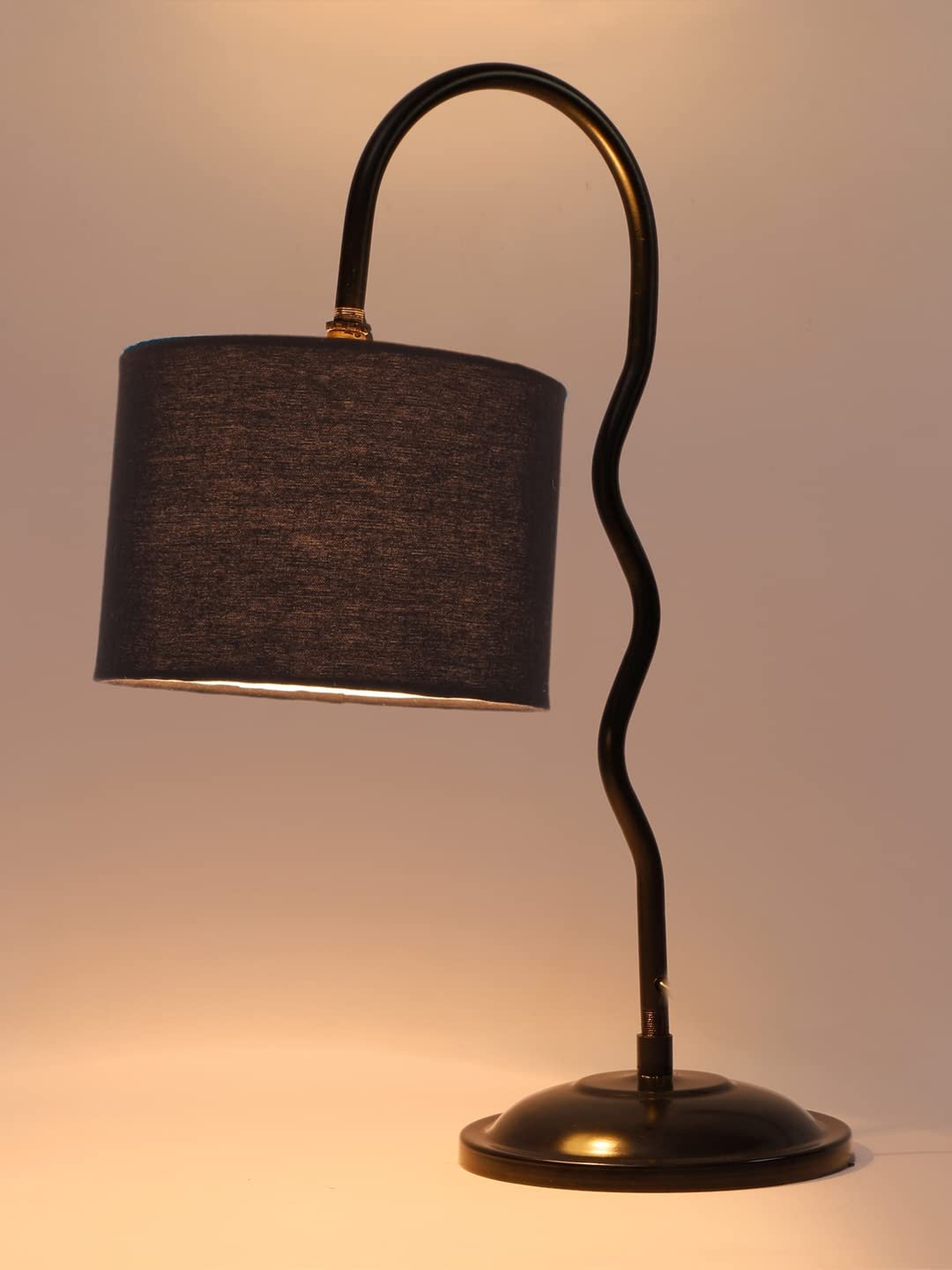 Cotton Zig Zag Curvy Table Lamp with Iron Base for Home/Office/Gifting - (Size : 13x7x18.9, Colour : Black) (SP24)