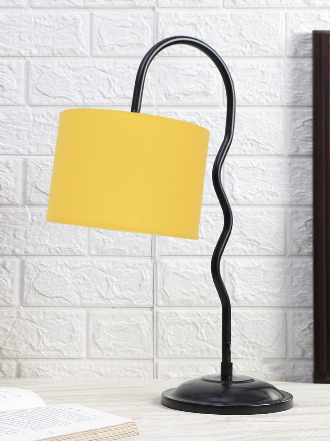 Cotton Zig Zag Curvy Table Lamp with Iron Base - (Size : 13x7x18.9Inches, Colour : Yellow) - (SP27)
